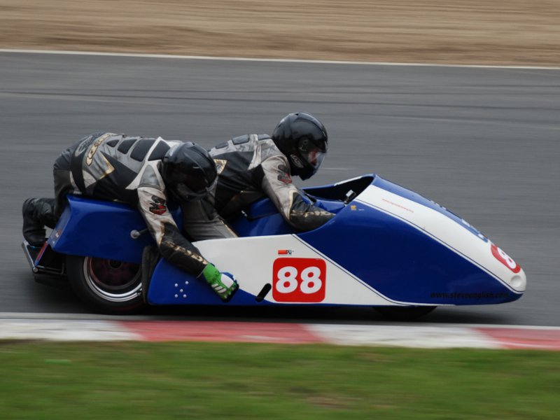 Brands Hatch 06.03.2011