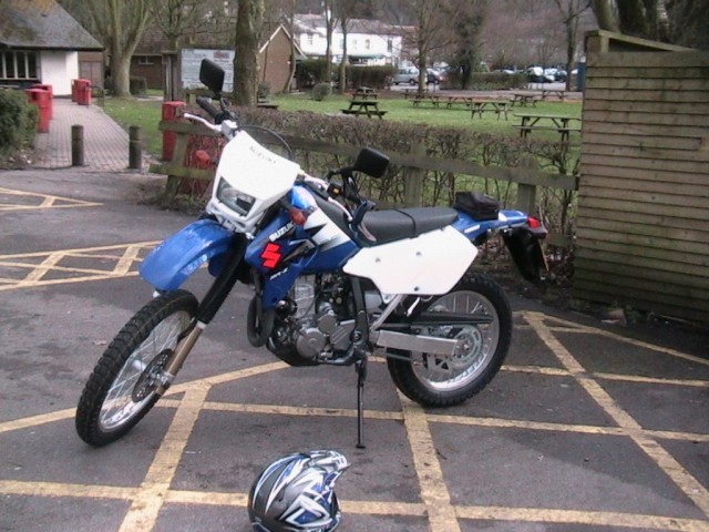 zx6rninjabird's New DRZ 400S at Boxhill 05.03.05