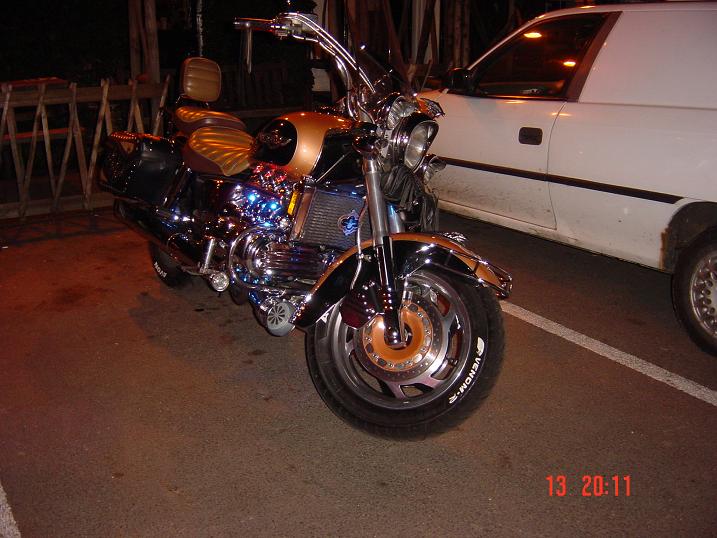 Drug dealers machine?  Check those neons out