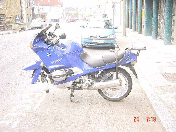 Lock both wheels Lock both wheels