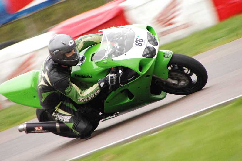 Mallory Park April 2005