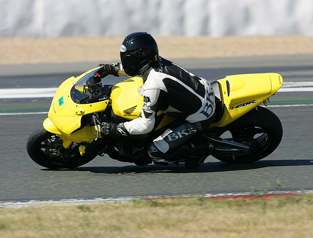 Magny Track 3