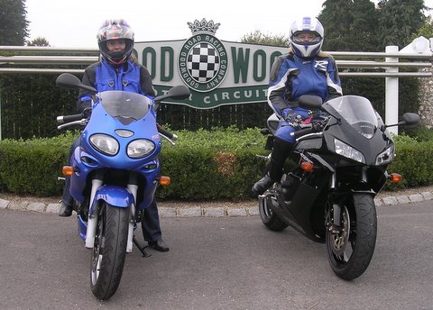 Lisa + Ju @ Goodwood 16 10 05