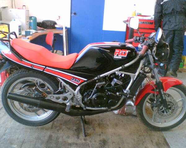 RD350 resprayed