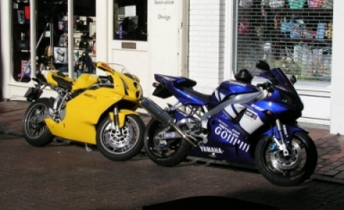 Vinnie's - Sun 27 June