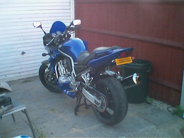 Sixguns' new toy