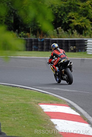 Sarah Jordan does Cadwell Park