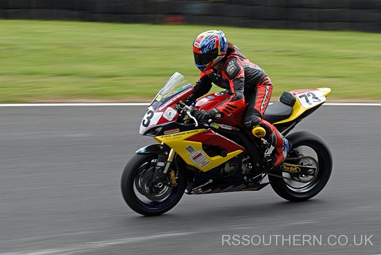 Sarah Jordan does Cadwell Park