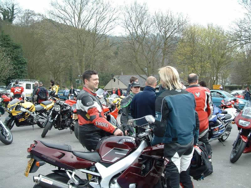 Bank Holiday Monday 12.04.04 at Box Hill
