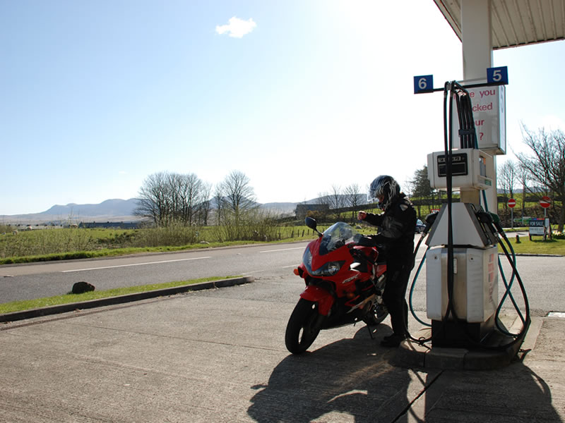 Expensive Petrol near Dolgellau (I think) Expensive Petrol near Dolgellau (I think)