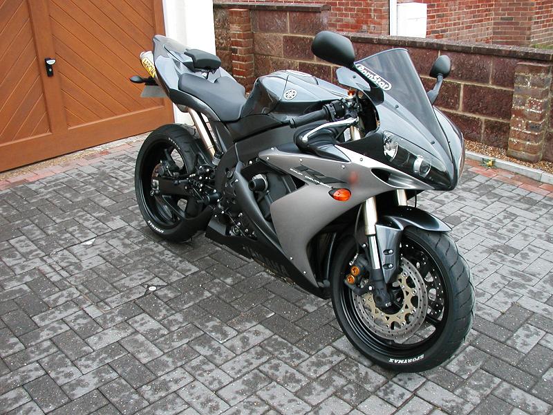 New screen and rear sets