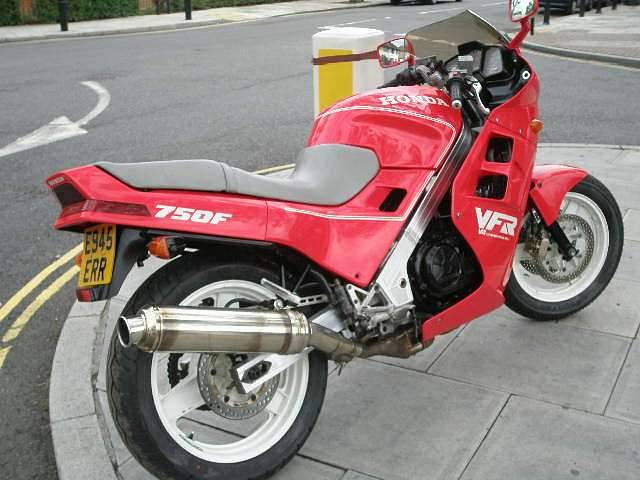 VFR9