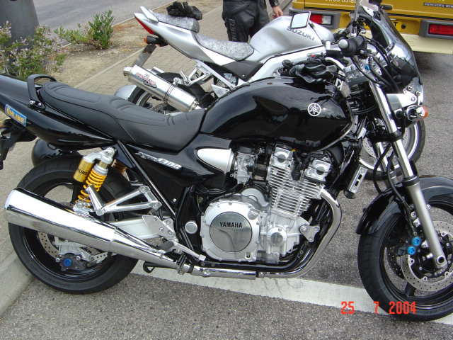 pictures of marmite xjr1300 2004 pictures of marmite xjr1300 2004