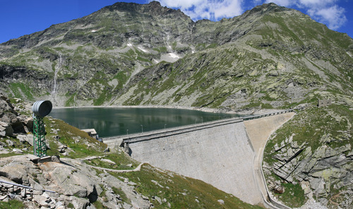 Dam1